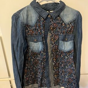 Mudd denim floral button up